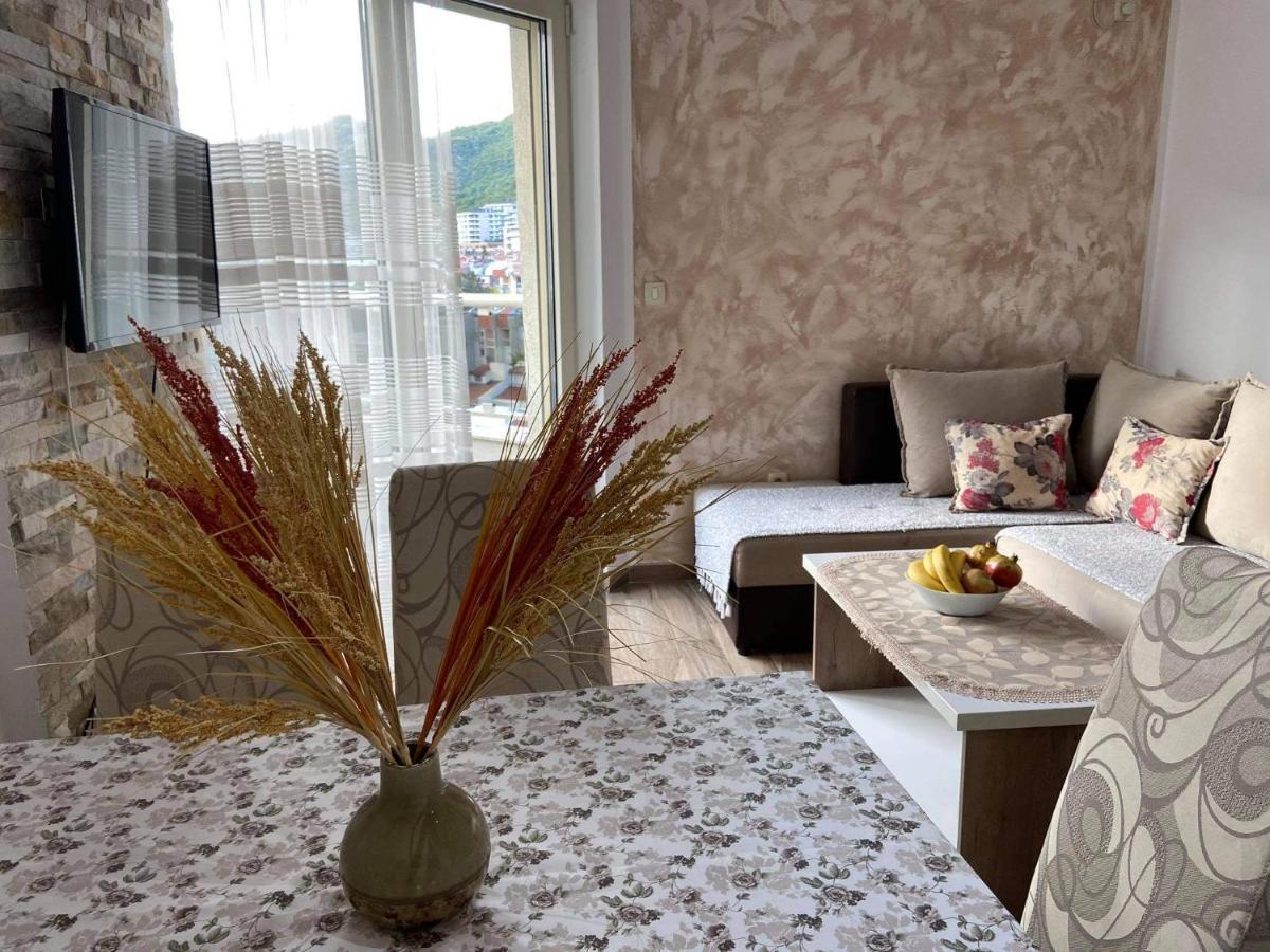 Apartment Dragan Будва Екстер'єр фото