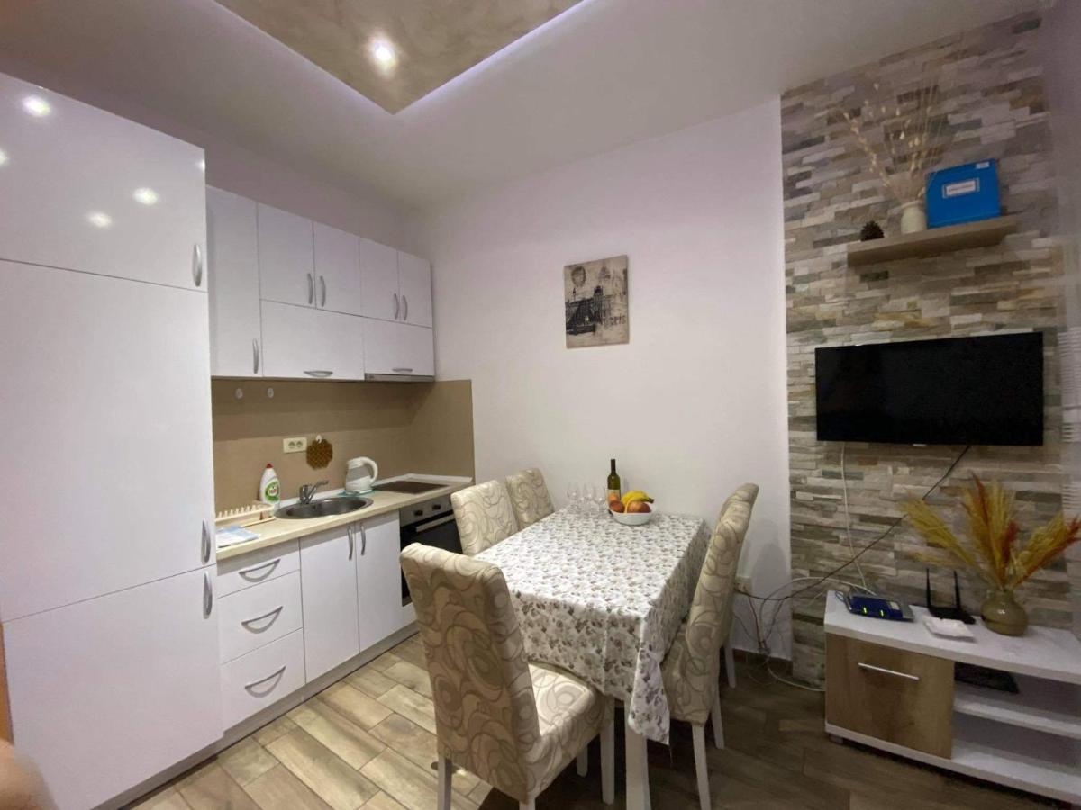 Apartment Dragan Будва Екстер'єр фото